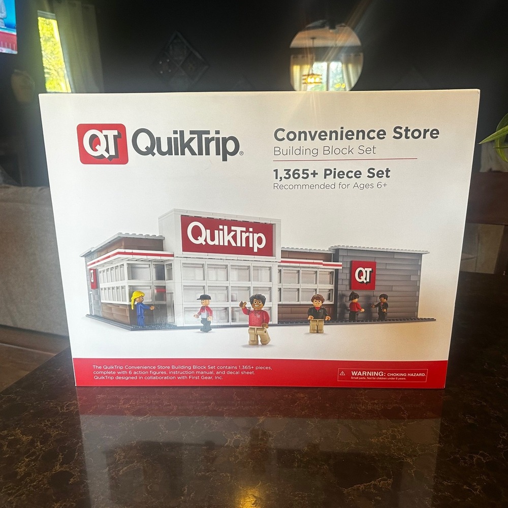 QuikTrip Convenience Store Building Block Set 1365+ Pcs First Gear Inc QT Store
